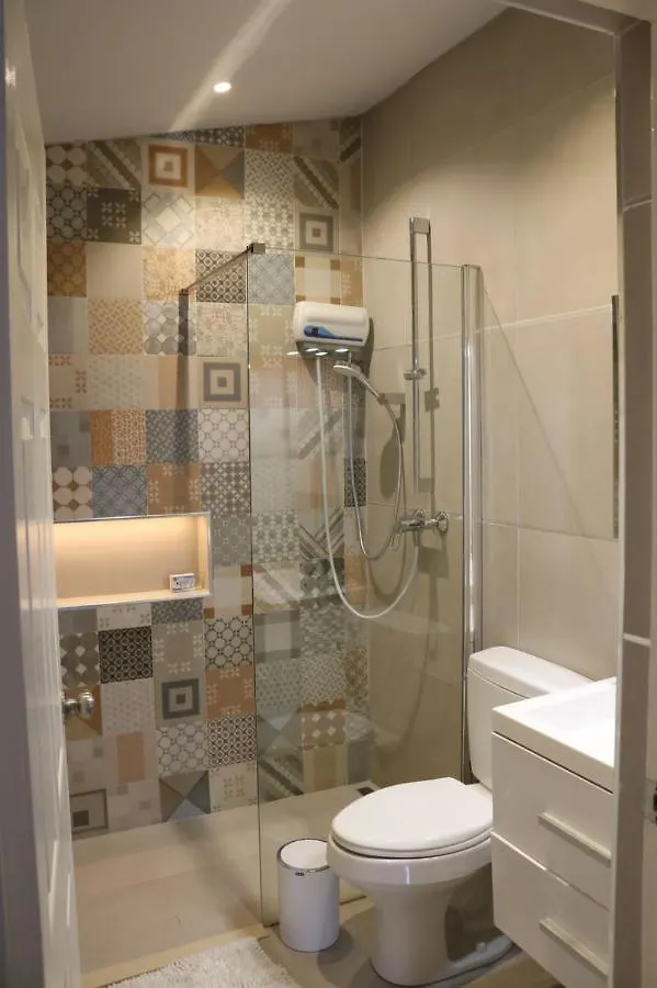 Brown'S 1 Bedroom Apartment Palm Beach